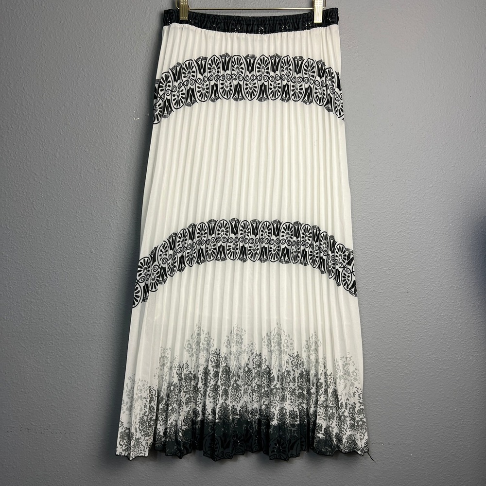 White Pleated Maxi Skirt Black Print Elastic Waist Lightweight Lined Retro Y2K